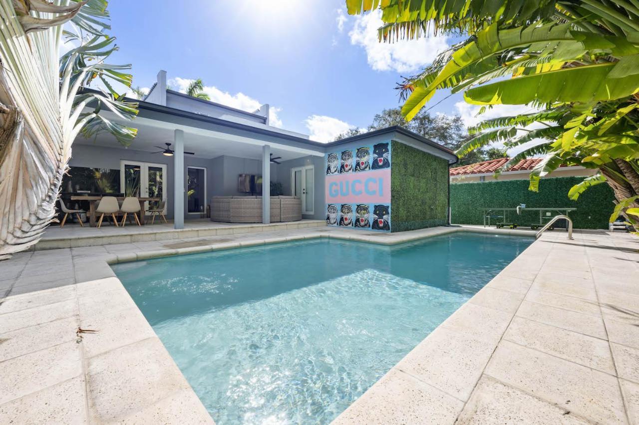 Villa Gucci With Pool & Great Location Miami